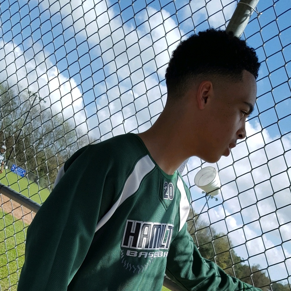 Meet your Posher, Logan